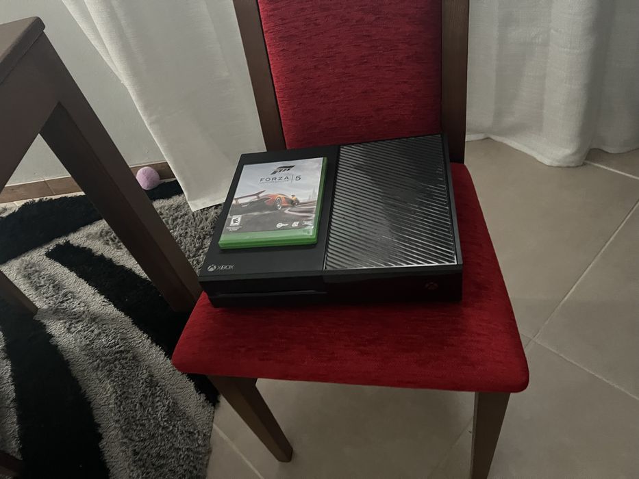 Xbox one 500gb em otimo estado