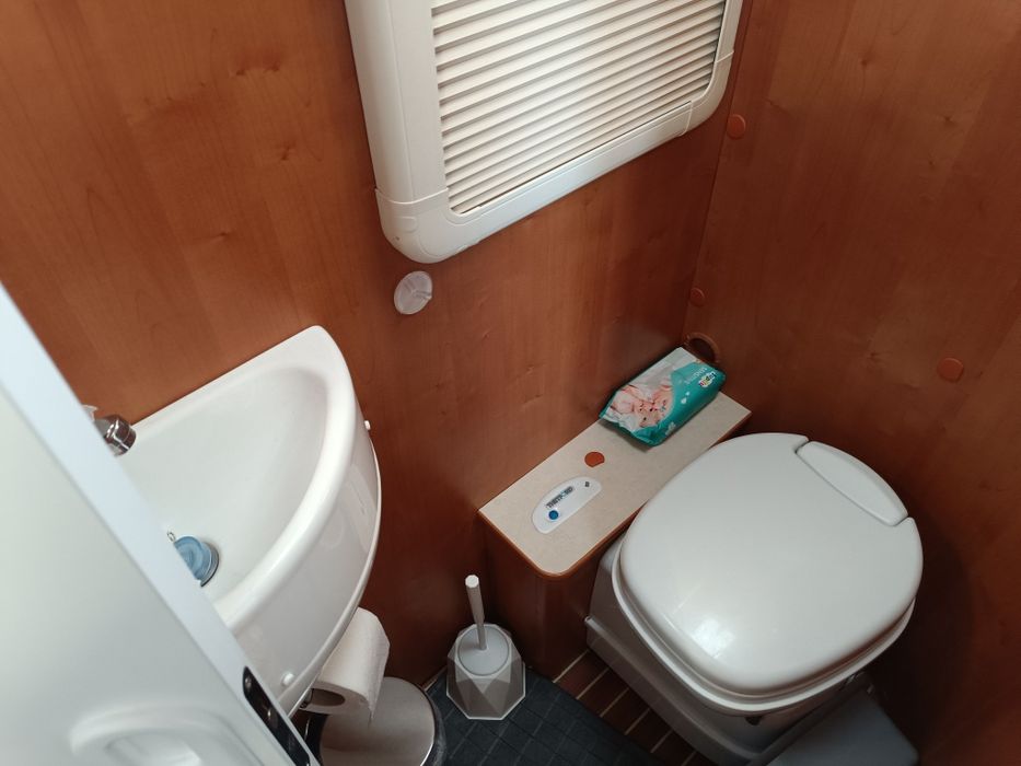 Venda AUTOCARAVANA perfilada