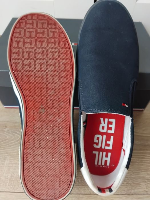 Tommy Hilfiger buty męskie r. 40