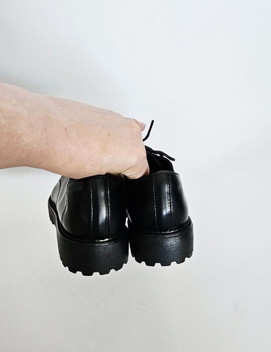 Nowe czarne buty oxfordy Dream Pairs 40