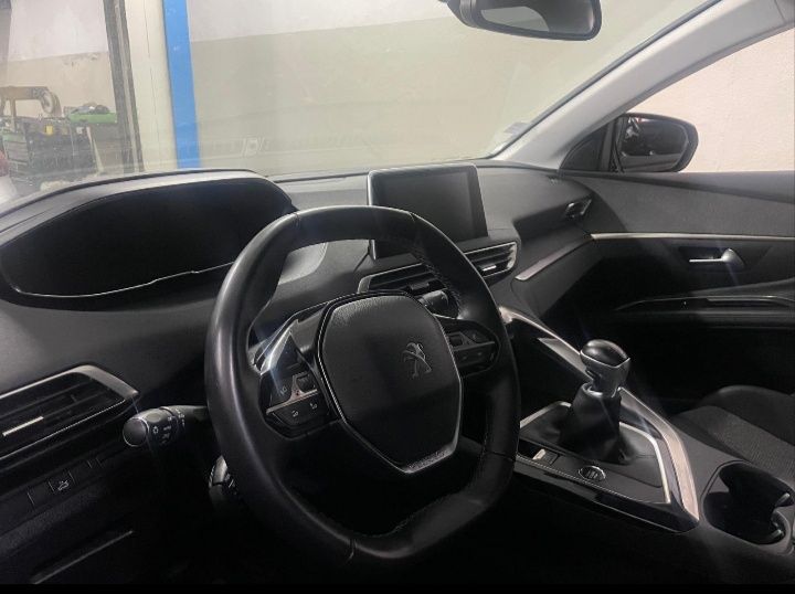 Peugeot 5008 1.2 Puretech Active 8