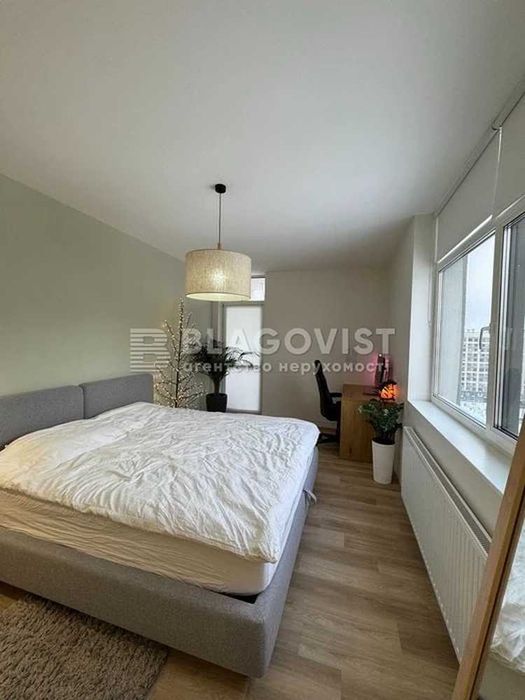 ЖК Варшавський Мікрорайон!2К/69м2 відмінний ремонт тепла зручна