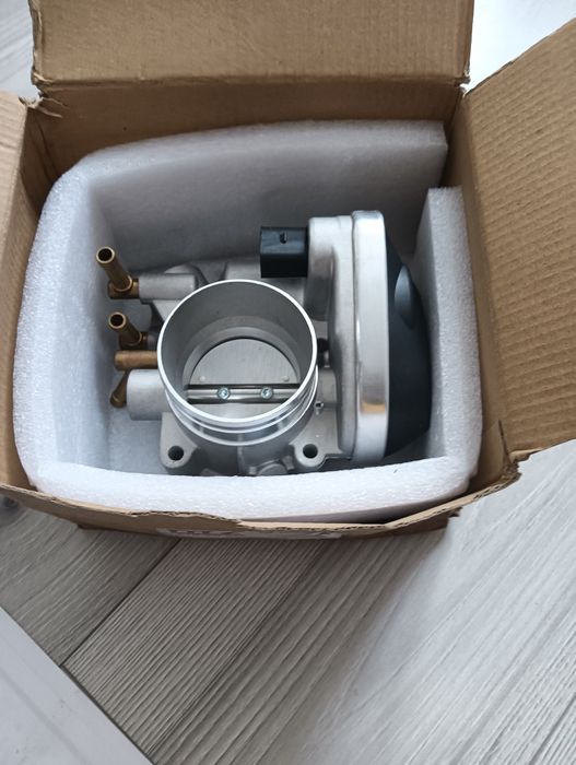 Przepustnica Audi A3 8P 1.6