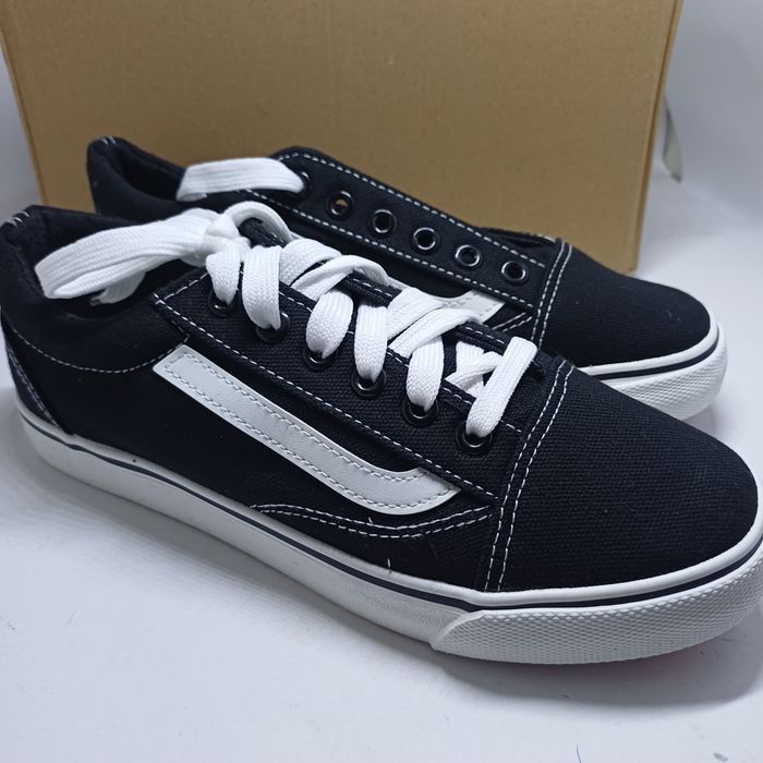 Trampki tenisówki buty roz 39 wkładka 24.5 cm