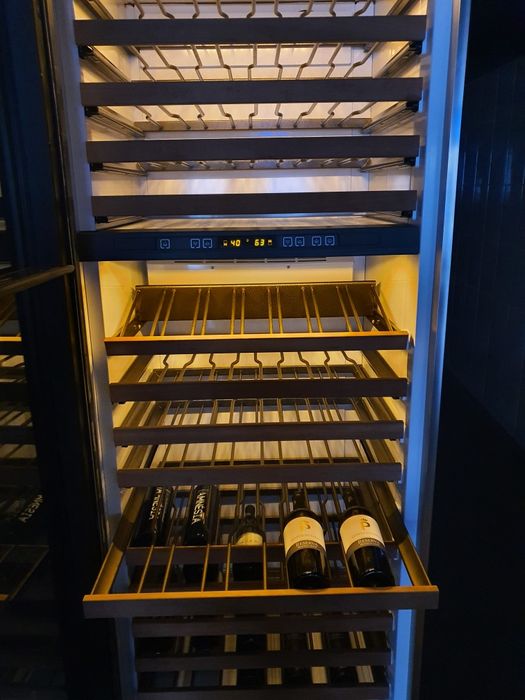 Cave de Vinhos Garrafeira