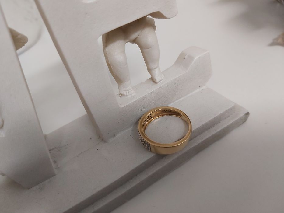 Apart diamenty rozm. 11 pierścionek żółte złoto Nr wzoru: 105.290