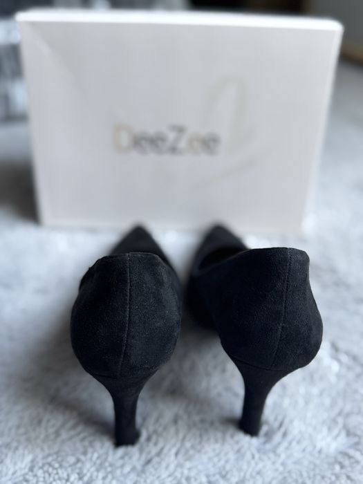 Szpilki DeeZee r. 38 NOWE