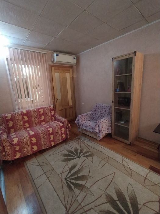 Сдам квартиру в частном доме, только а  на 1 месяц Июнь