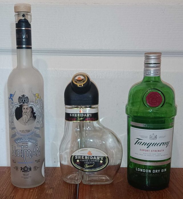 Бутылка стеклянная