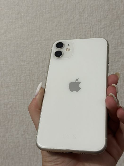 Apple iPhone 11 128 GB White — купити недорого на OLX.ua
