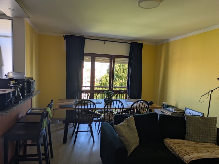 Quarto para arrendar na Prelada