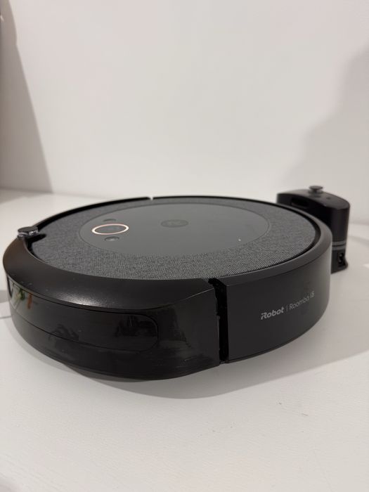 Aspirador iRobot Roomba i5