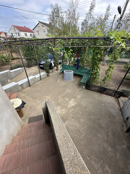 Продам будинок в Кароліно Бугаз.
