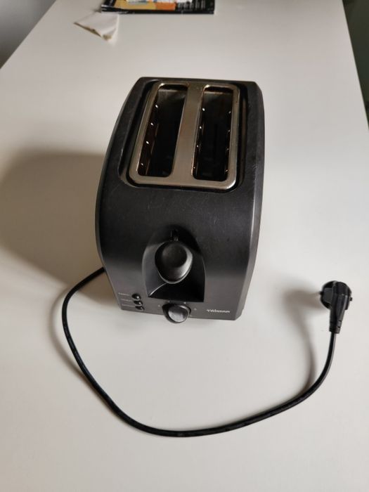 Torradeira marca tristar