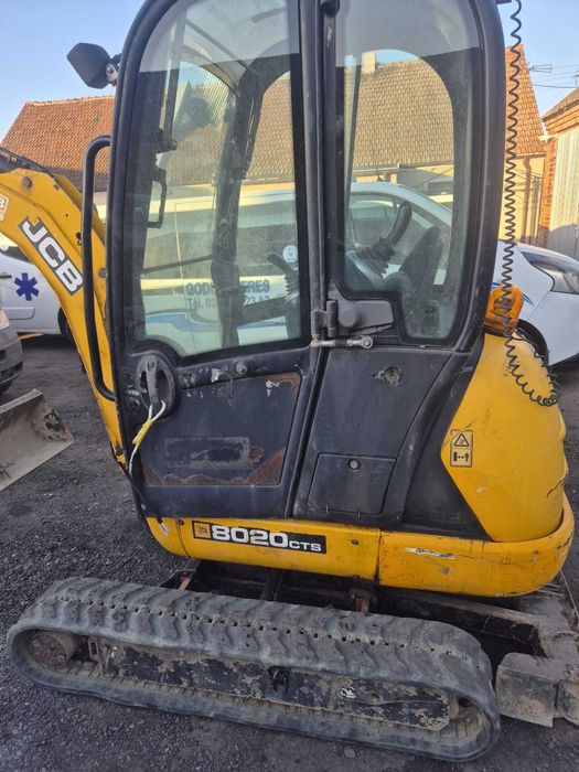 Minikoparka JCB 8020