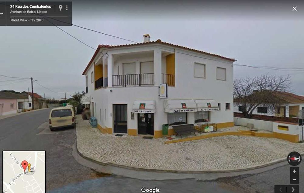 Edificação para destruir, terreno para construir