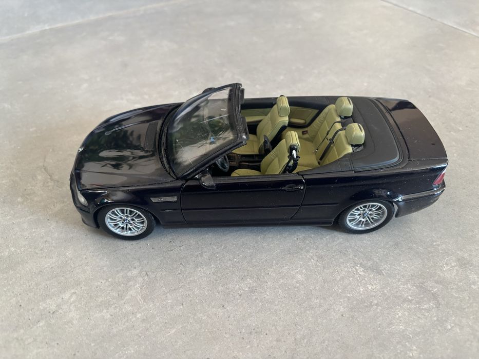 Model Kyosho skala 1/18 BMW M3 E46 Cabriolet uszkodzony