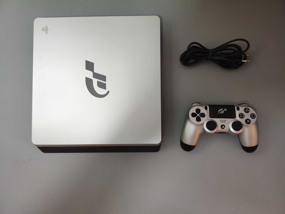 Playstation 4 GT Edição Especial