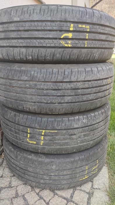 Opony Dunlop Grandtrek PT30 letnie 225/60/R18 100H komplet (50zł/szt)