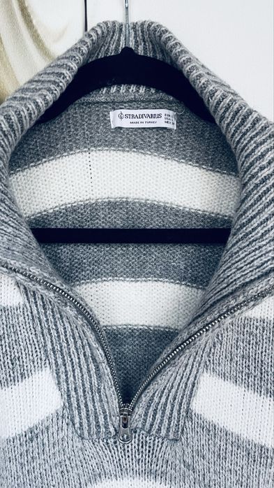 Джемпер женский STRADIVARIUS р.L. Турция