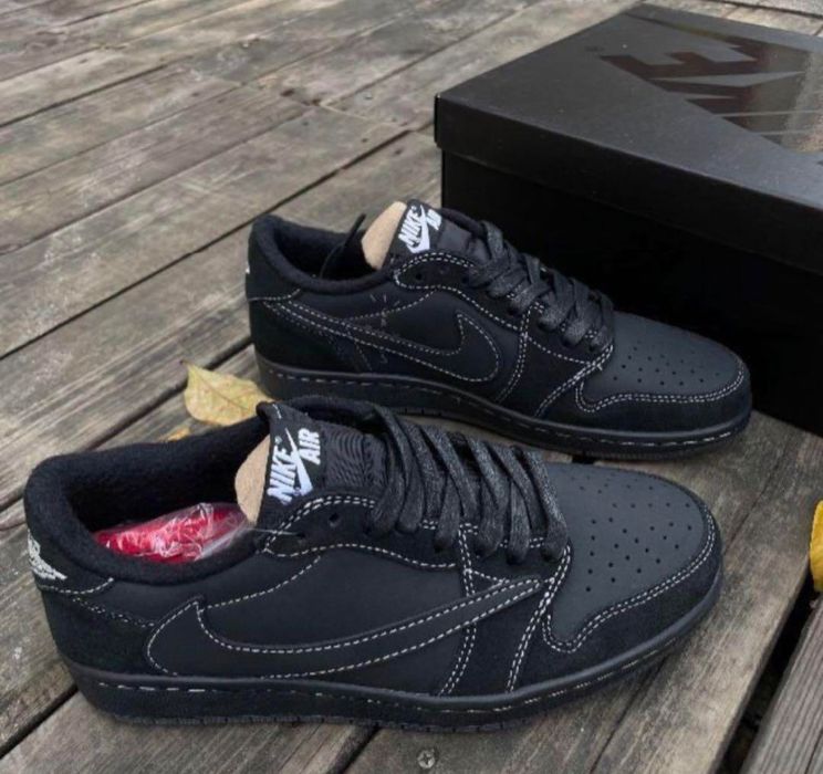 Os Air Jordan 1 Low x Travis Scott “Black Phantom”