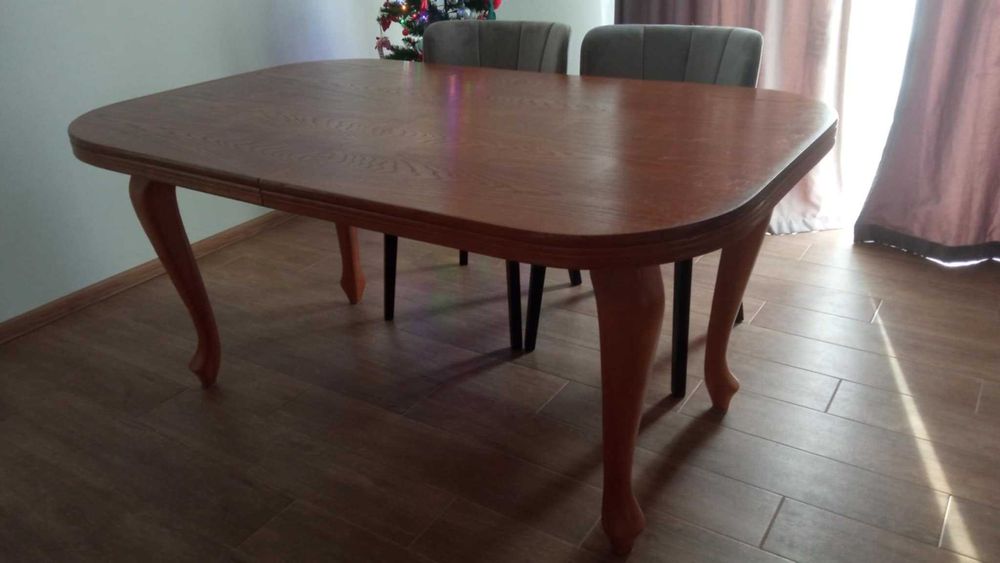 Stół drewniany rozkładany