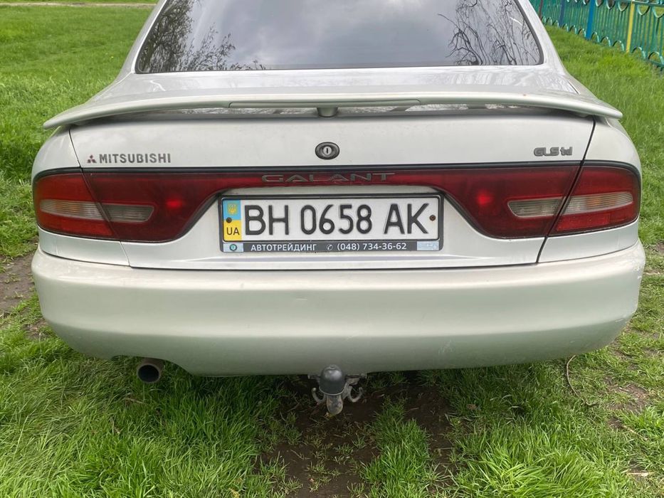 Mitsubishi GALANT