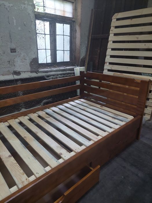 Ліжко із дерева 1.0х2.60