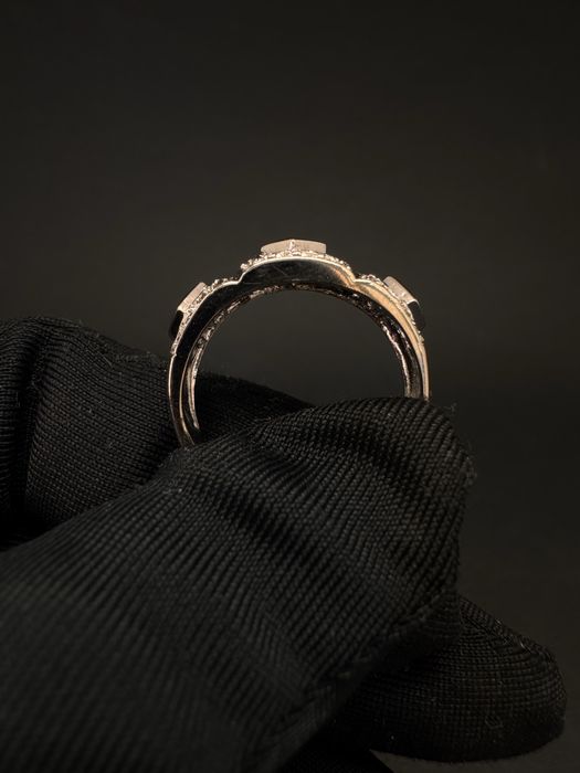 Золота каблучка / золотое кольцо / діаманти / бриллианты / сапфир