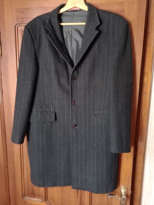 Пальто чоловіче твідове .