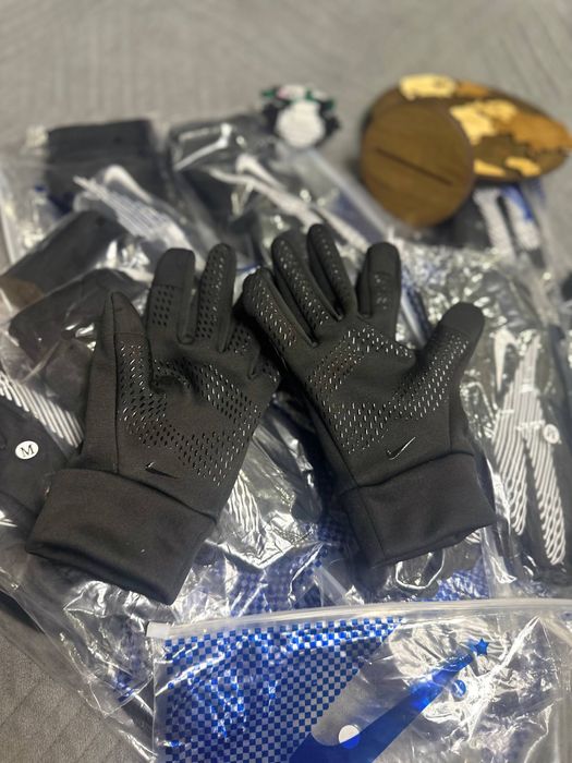 Рукавиці Nike Hyper Warm