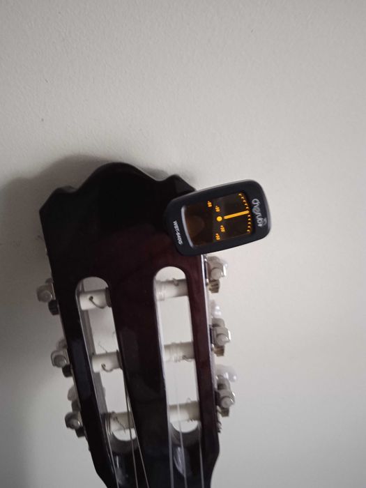 Afinador digital de instrumentos musicais