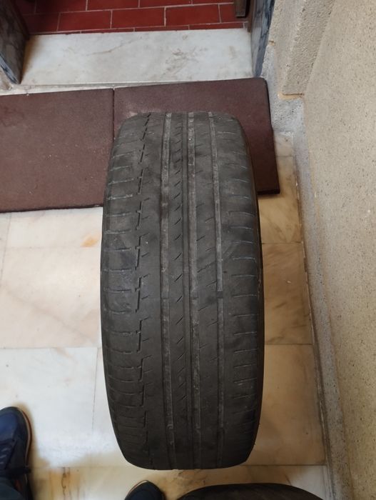 Pneus Continente Premium Contact 6 medida 215/55 R18