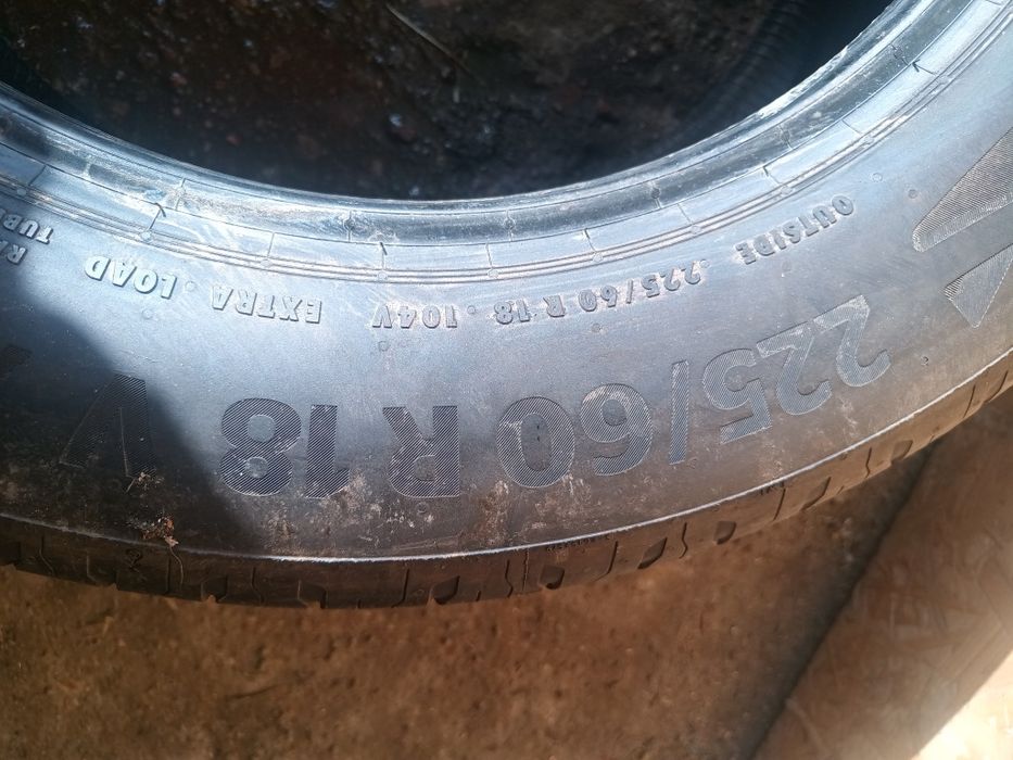 2z opona 225/60R18 Continental