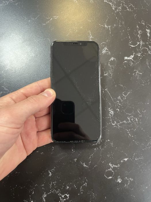 IPhone XS на 256 GB срочно айфон
