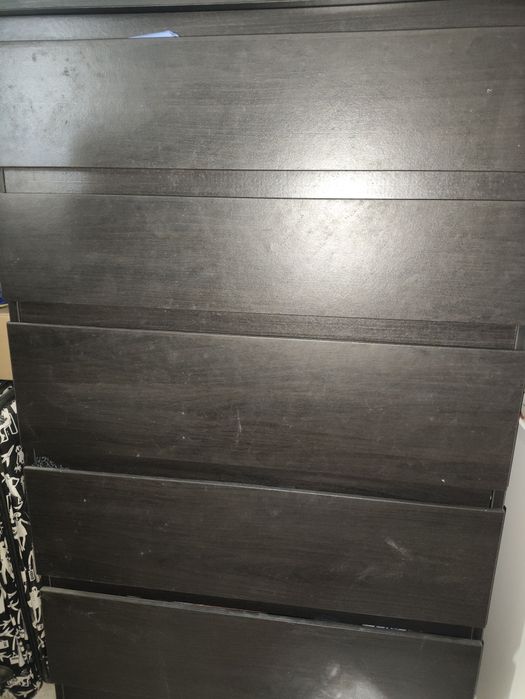 Comodas  kullen preto