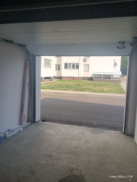 Продам гараж з правом власності