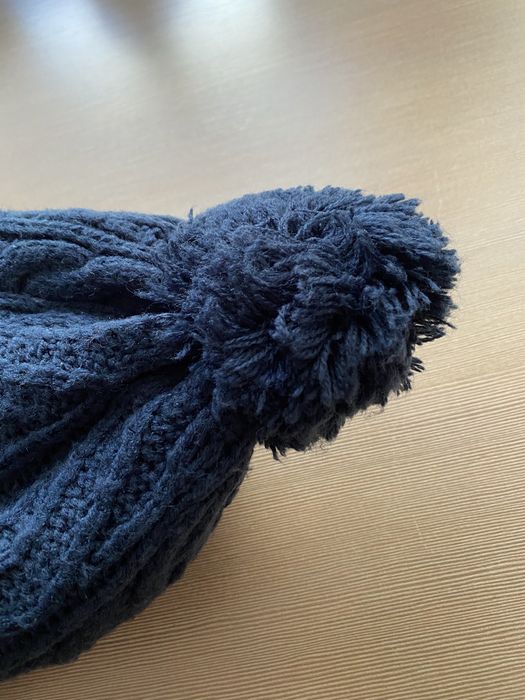 Damska granatowa ocieplana czapka