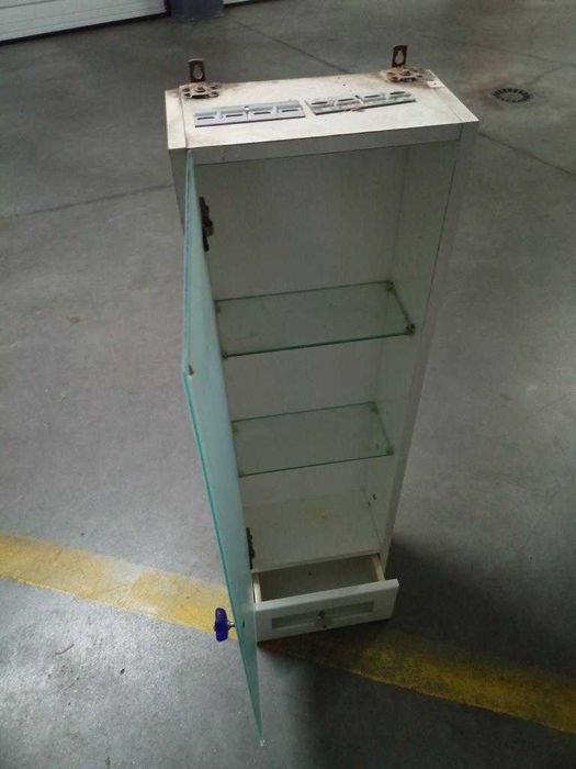 Móvel para casa de banho