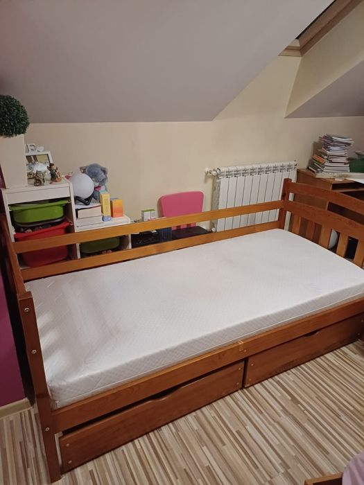 Dwa łóżka drewniane 80x180