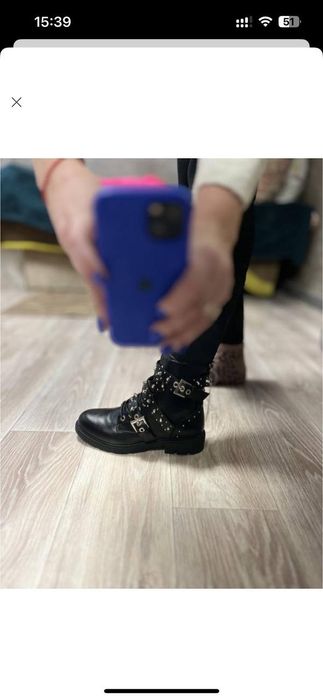 Нові осінні ботінки