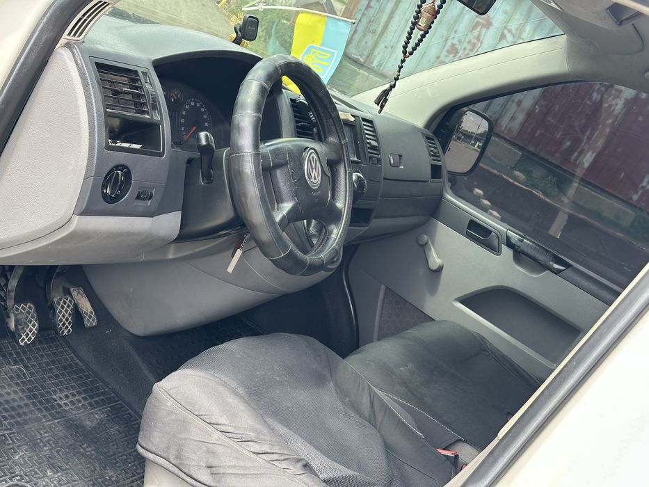 Продам Volkswagen Transporter T5 2.5tdi 6-ти ст, довга база, пасажир