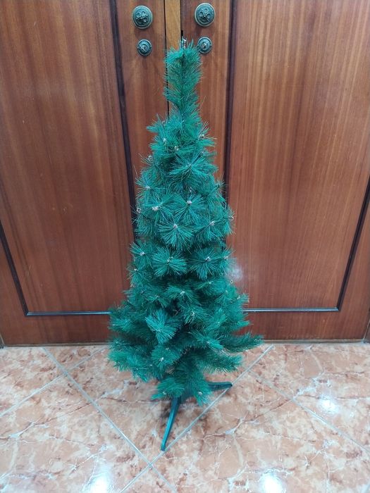 Árvore de Natal enfeites festas casa quarto apartamento vivenda escrit