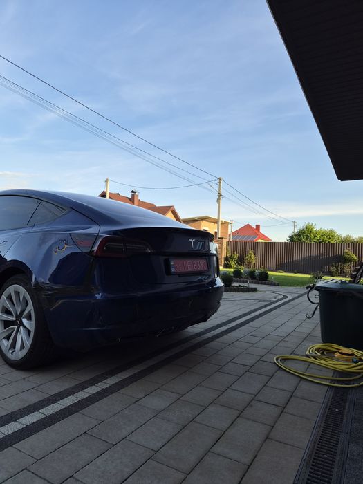 Tesla Model 3 Standard Range Plus