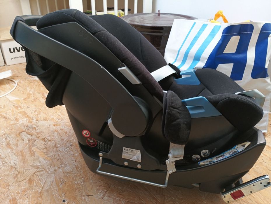 Fotelik samochodowy nosidełko 0-13