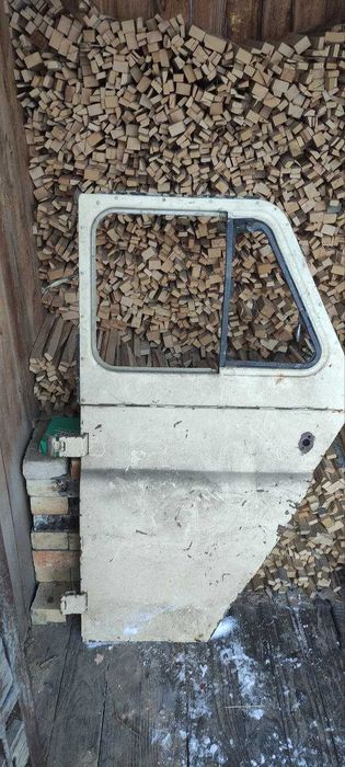 Двері для УАЗ. Стан на фото