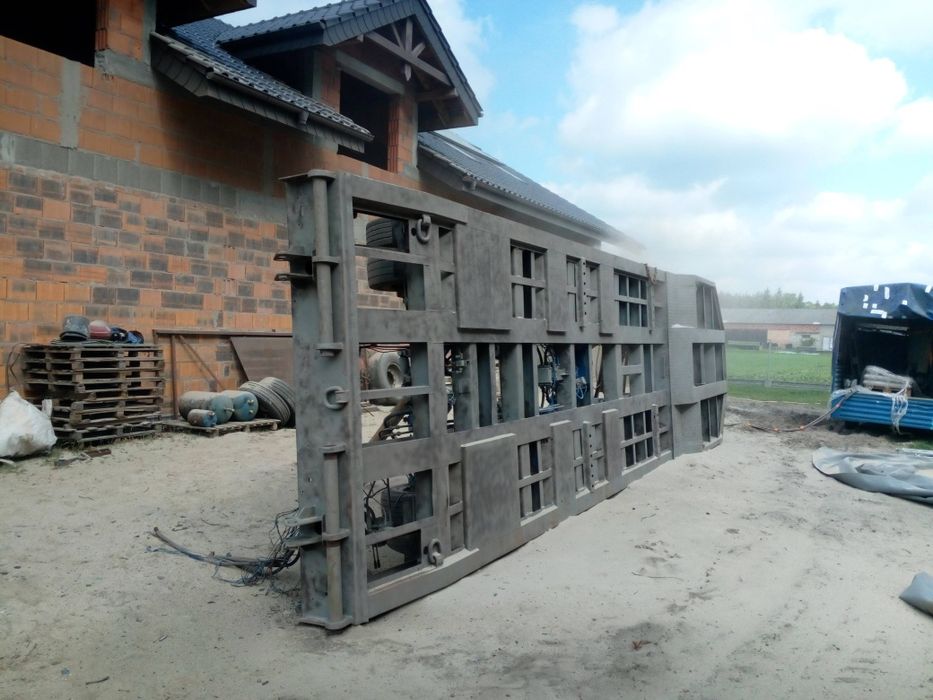 Piaskowanie czyszczenie suchym lodem