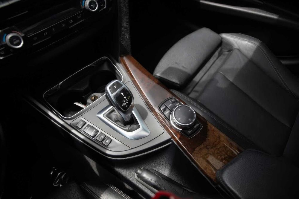 BMW 328d      2016