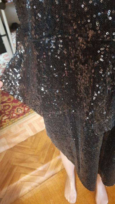 Платье в пайетках 50 р 52 р нарядное ,праздничное ,вечернее.