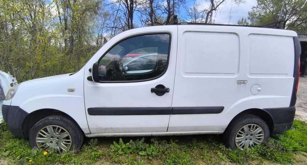 Автомобіль Fiat Doblo
